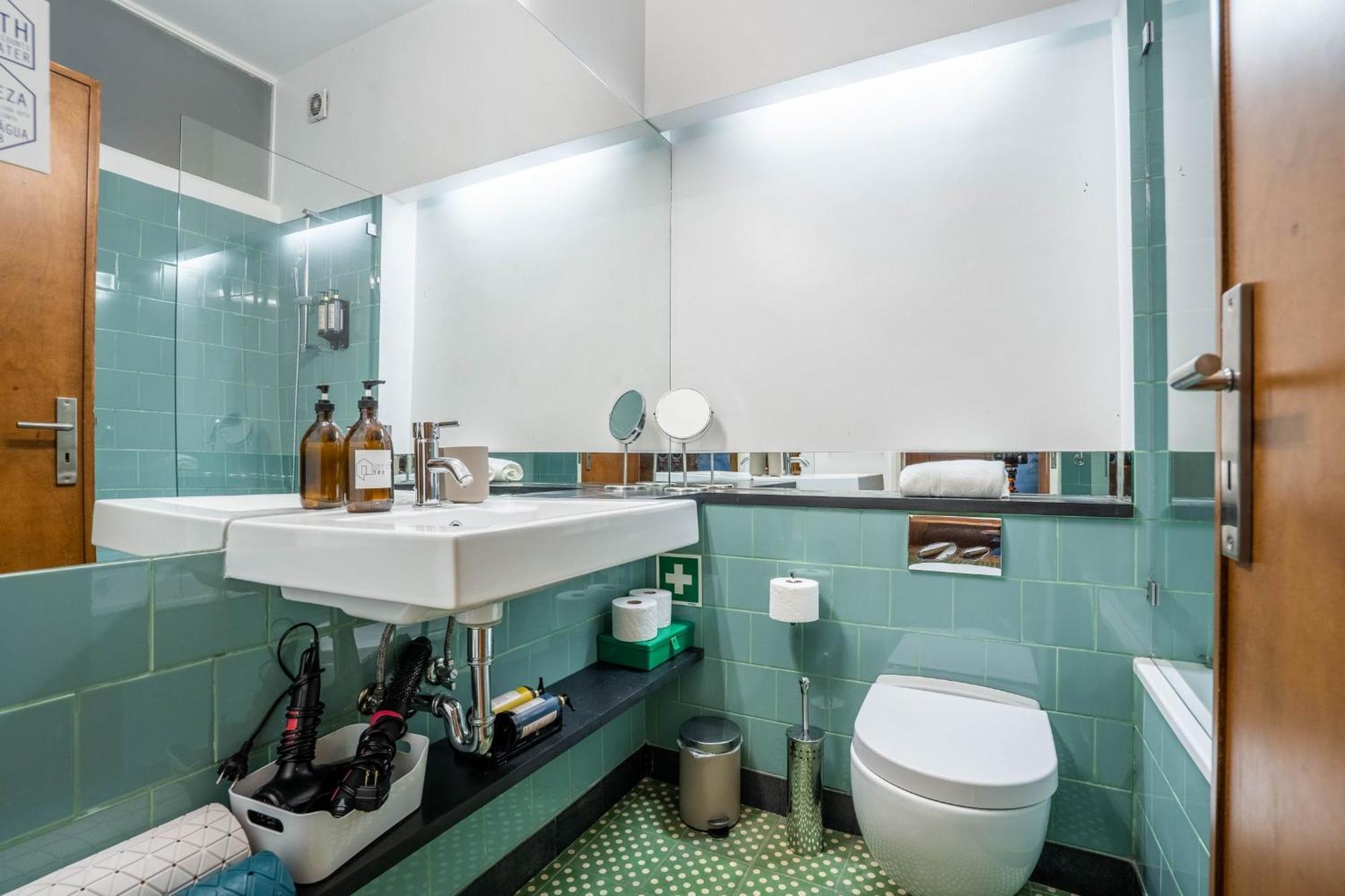 Firmeza388 Charming Flats Apartment Porto Ngoại thất bức ảnh